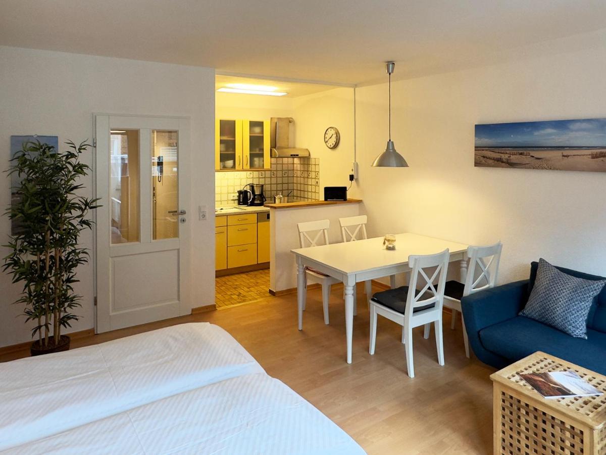 Ferienwohnung *Strandloeper* Wittdün Exterior foto